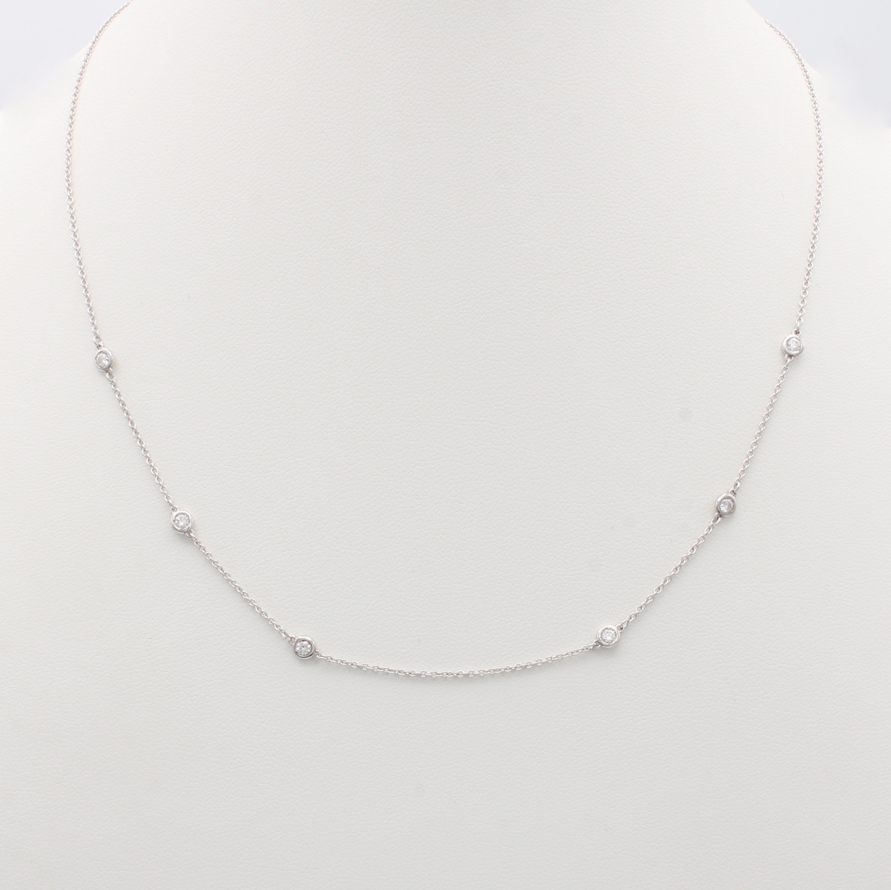 Image 27160903 - Collier mit Brillanten, WG 585/000, 6 Brill.in Kette integriert zus. ca. 0.32 ct ...