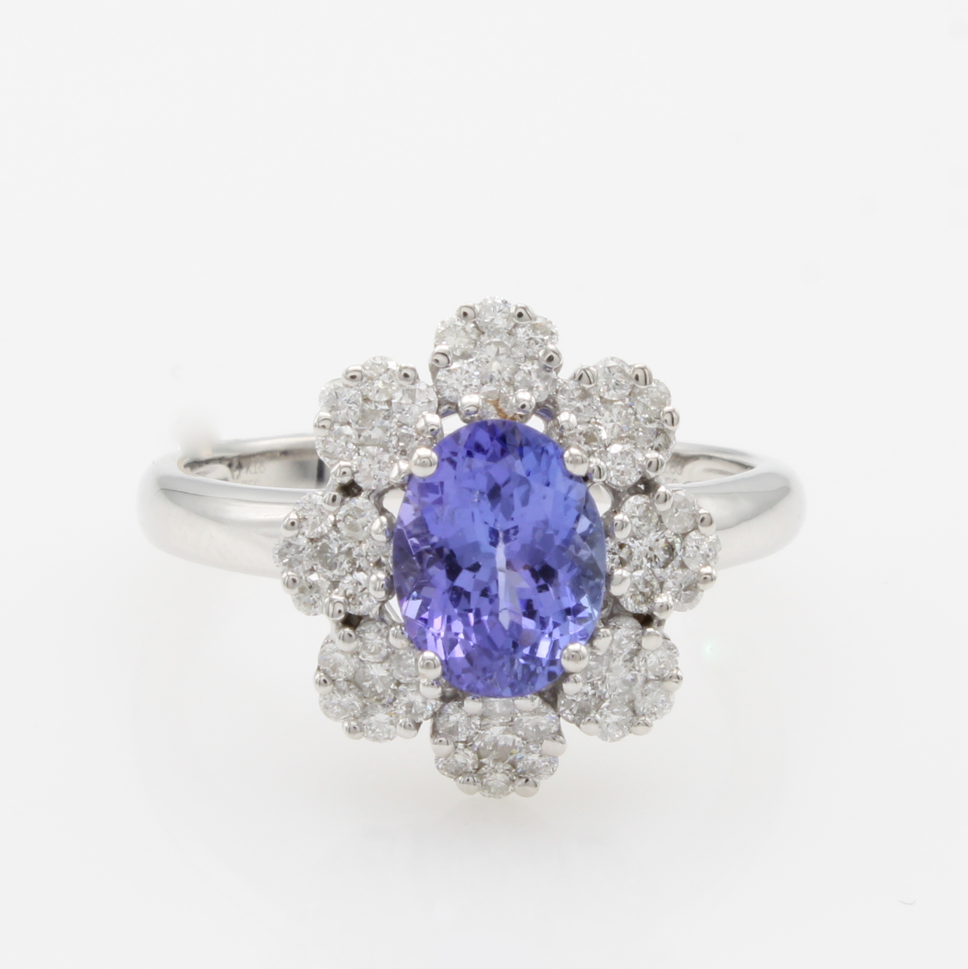 Image 27161235 - Ring mit Tansanit und Brillanten, WG 750/000, ovaler Tansanit ca. 1.50 ct, 56 Brill. ...
