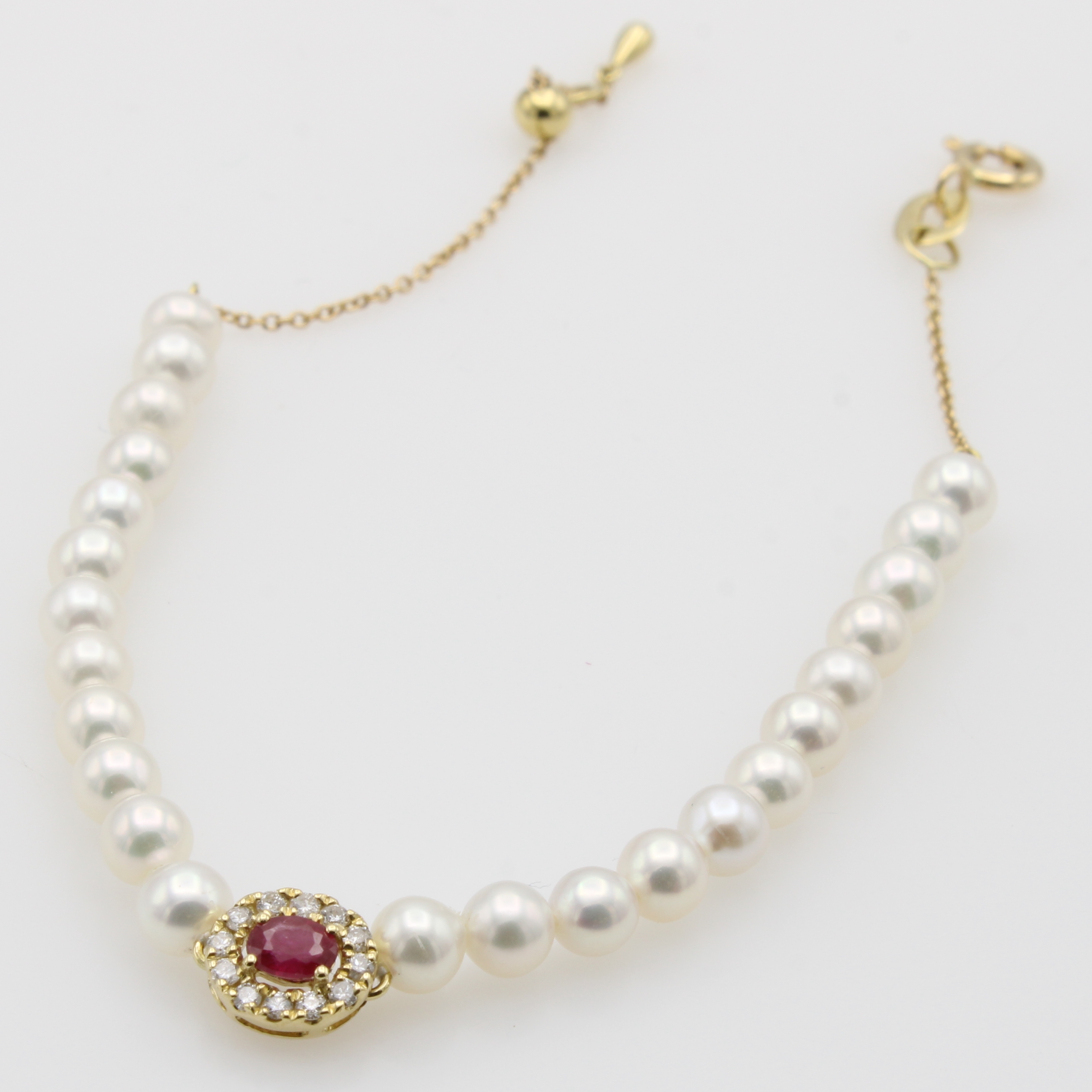 Image 27161367 - Armband mit Süßwasserzuchtperlen, Rubin und Brillanten, GG 750/000, 24 weiße, runde ...