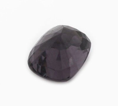 27161326a - Loser Spinell, ca. 1.25 ct, lila, Kissenschliff Schätzpreis: 120, - EUR