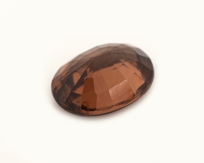 27161376a - Loose zircon , approx. 2.82 ct, oval bevelled, champagne-colored Valuation Price: 260, - ...