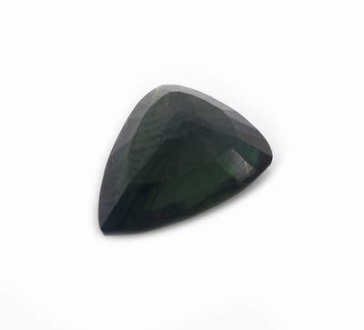 27161385a - Loose sapphire , approx. 1.43 ct, green, trillion-cut Valuation Price: 160, - EUR