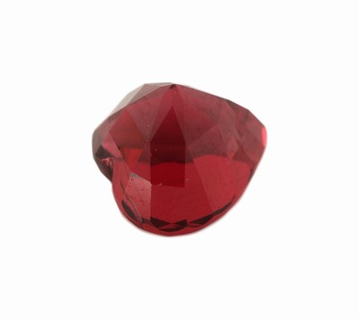 27161390a - Loser Rhodolith, ca. 2.53 ct, facett. Herz, schöne Farbe Schätzpreis: 240, - EUR