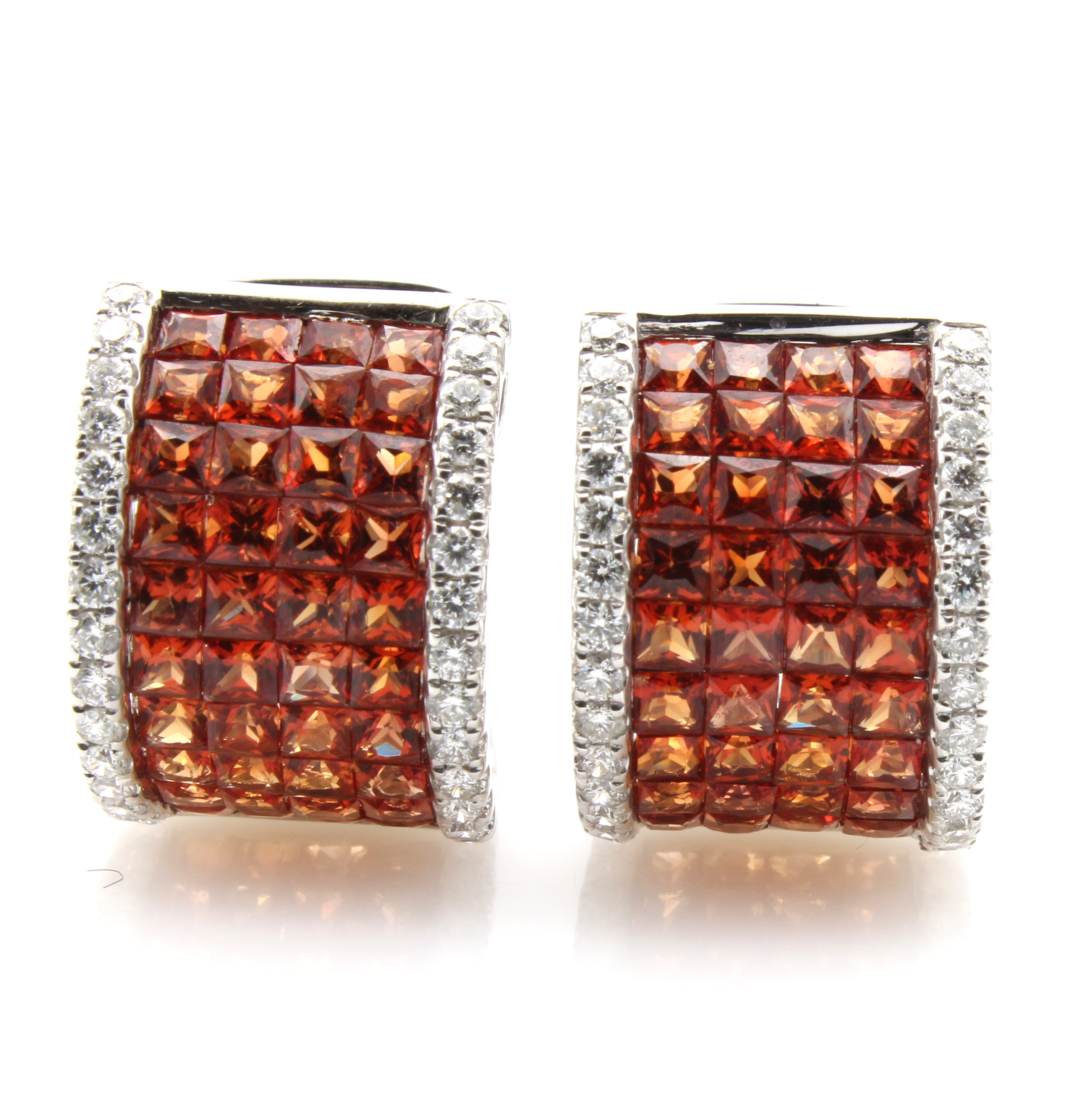 Image 27161508 - Paar Creolen mit Saphiren und Brillanten, WG750/000, 89 orangefarb. Saphircarrées zus. ...