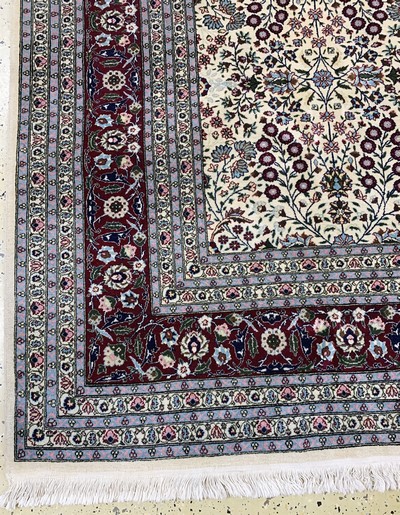 27162531b - Hereke alt, Türkei, Mitte 20.Jhd, Wolle aufBaumwolle, ca. 370 x 275 cm, ...