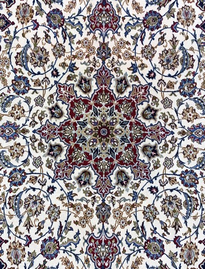 27163494c - Esfahan fein, Persien, Ende 20.Jhd., Korkwolle auf Seide, ca. 240 x 155 cm, EHZ: ...