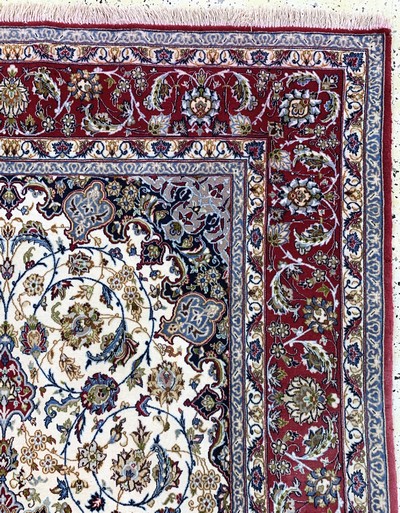 27163494e - Esfahan fein, Persien, Ende 20.Jhd., Korkwolle auf Seide, ca. 240 x 155 cm, EHZ: ...
