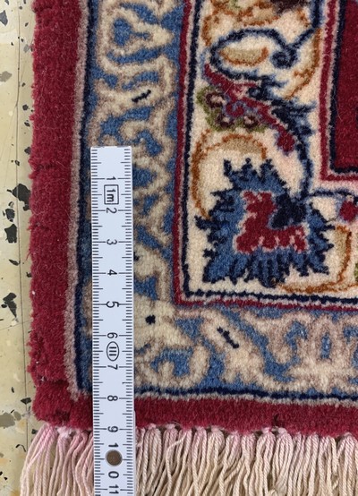 27163494g - Esfahan fein, Persien, Ende 20.Jhd., Korkwolle auf Seide, ca. 240 x 155 cm, EHZ: ...