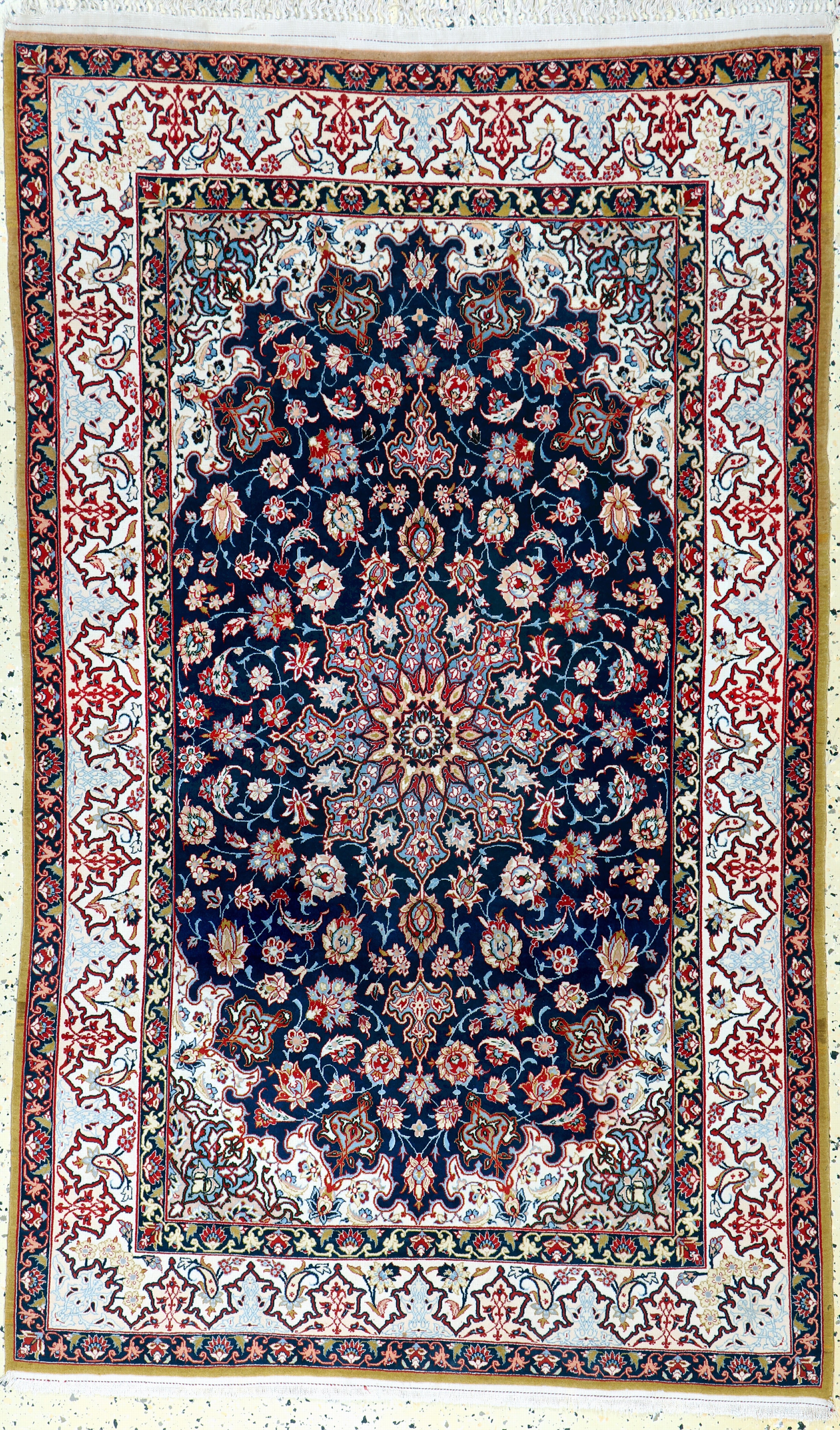 Image 27163501 - Isfahan fine old, Persia, mid-20th century, corkwool on silk, approx. 168 x 104 cm, ...