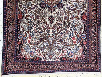 27163503b - 2 lots Rosenbidjar, Persien, Mitte 20.Jhd.,Korkwolle, ca. 177 x 110 cm, EHZ: 2, ...