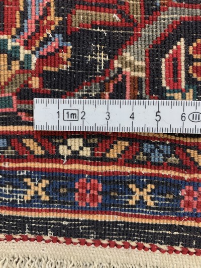 27163503d - 2 lots Rosenbidjar, Persien, Mitte 20.Jhd.,Korkwolle, ca. 177 x 110 cm, EHZ: 2, ...