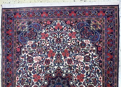 27163503f - 2 lots Rosenbidjar, Persien, Mitte 20.Jhd.,Korkwolle, ca. 177 x 110 cm, EHZ: 2, ...