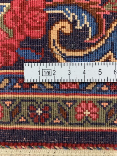27163503h - 2 lots Rosenbidjar, Persien, Mitte 20.Jhd.,Korkwolle, ca. 177 x 110 cm, EHZ: 2, ...