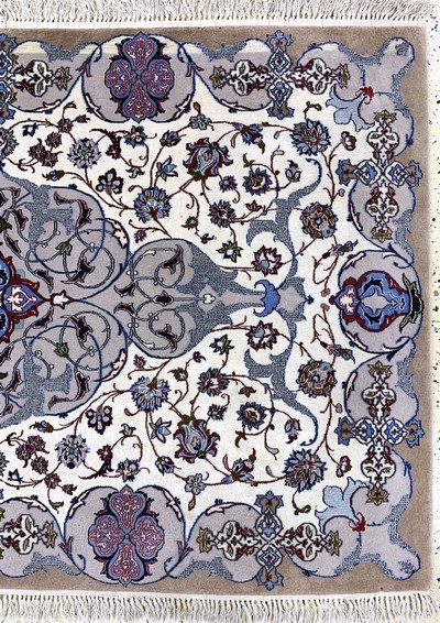 27163507a - Esfahan fein alt, Persien, Mitte 20.Jhd, Korkwolle auf Seide, ca. 162 x 108 cm, ca. ...