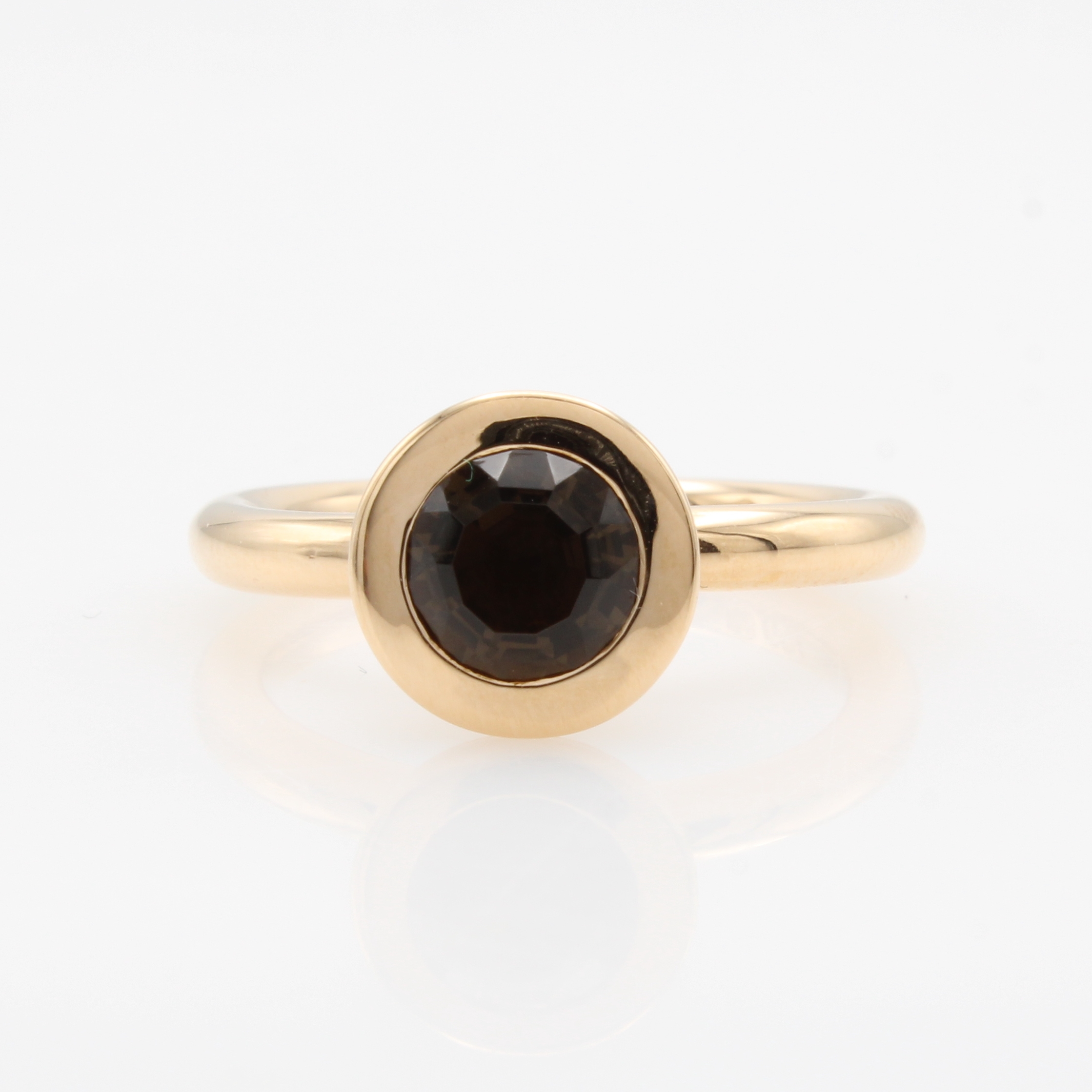 Image 27163644 - Ring mit Rauchquarz, RG 750/000, Rauchquarz in breiter, glatter Fassung, RW ca. 56