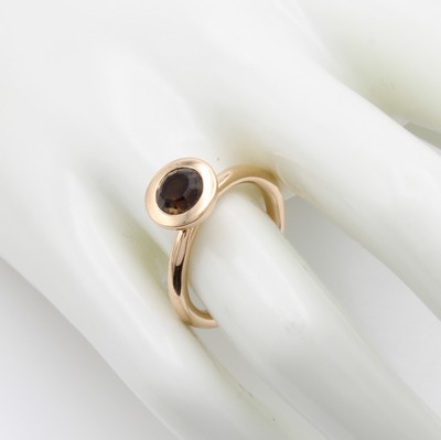 27163644a - Ring mit Rauchquarz, RG 750/000, Rauchquarz in breiter, glatter Fassung, RW ca. 56