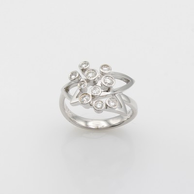 27163647a - Ring mit Brillanten, WG 750/000, navettef?rm., durchbrochene Elemente, 10 Brill. in ...