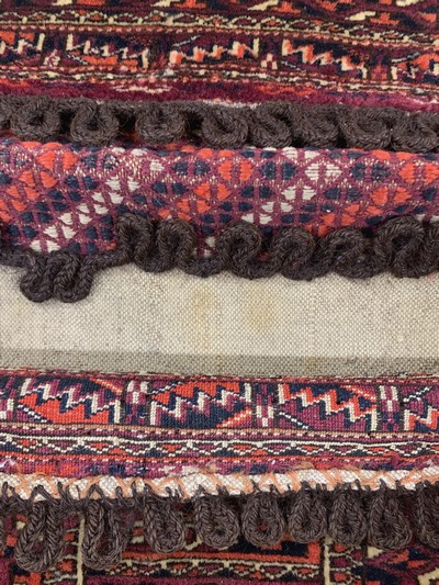 27164033c - Tekke double bag, Turkmenistan, around 1900, wool on wool, approx. 82 x 46 cm, condition: ...
