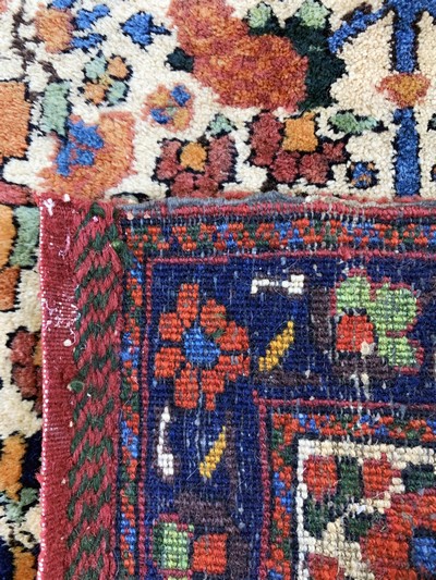 27164088d - Afschar Taschenfront, Persien, um 1900, Wolle auf Baumwolle, ca. 63 x 57 cm, EHZ: 2 ...