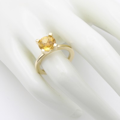 27164128a - Ring mit Citrin, GG 585/000, Citrin in Krappenfassung, RW ca. 56 Schätzpreis: 1590, - ...