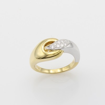 27164152a - Ring mit Brillanten, GG/WG 750/000, Brill. geschwungen gef. zus. ca. 0.15 ct feines ...