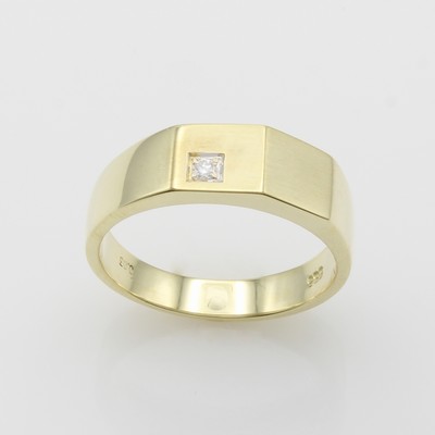27164266a - Herrenring mit Brillant, GG 585/000, Ringkopf in Form v. zwei Vierecken, Brill. in ...