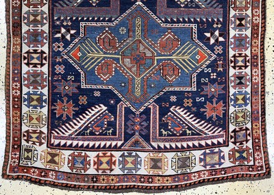 27165451b - ´Akstafa´Kazak antik, Kaukasus, 19.Jhd, Wolle auf Wolle, ca. 160 x 117 cm, EHZ: 2-3, ...