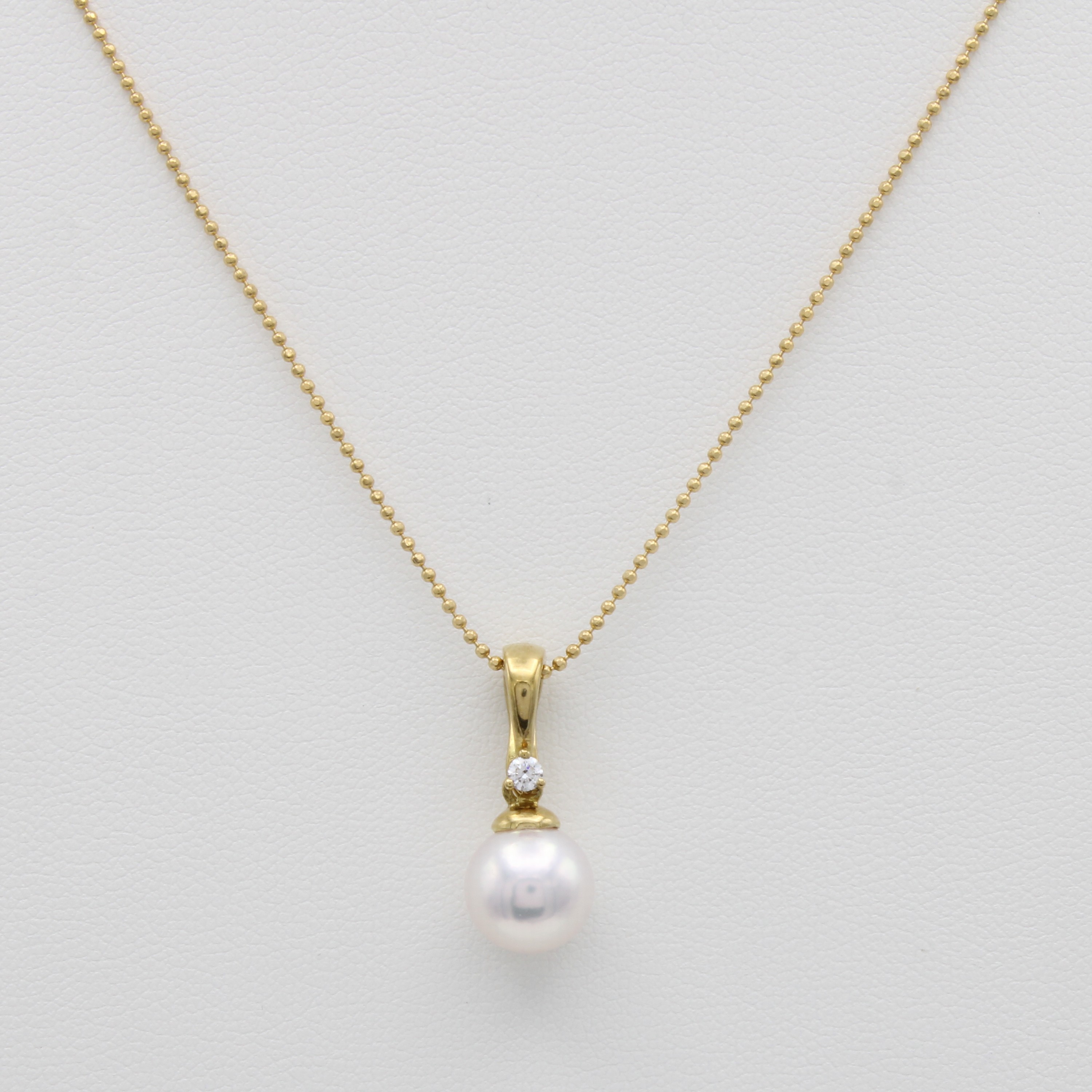 Image 27166891 - Clipanhänger mit Akoyazuchtperle und Brillant an Kette, GG 750/000, weiße Perle ca. ...
