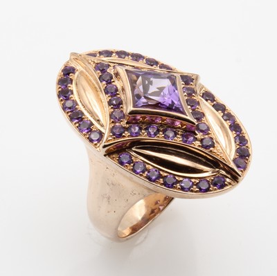 27167720a - Ring mit Amethysten, 925er Silber rotverg., Amethyste zus. ca. 3.40 ct, massive ...