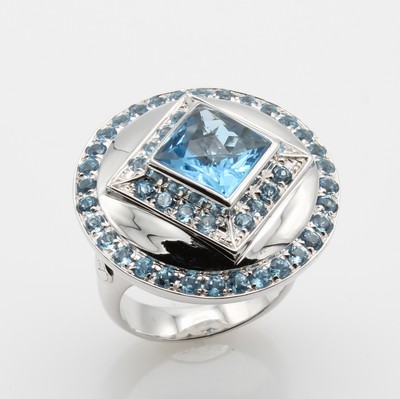 27167745a - Ring mit Topasen, 925er Silber, Topase zus. ca. 6.10 ct, RW ca. 55