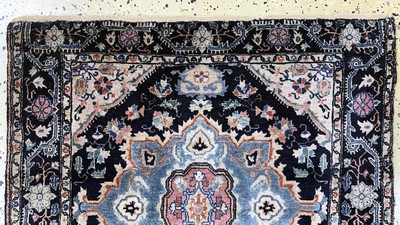 27169003a - Farahan antik, Persien, um 1900, Wolle auf Baumwolle, ca. 70 x 70 cm, EHZ: 2, (Fransen ...
