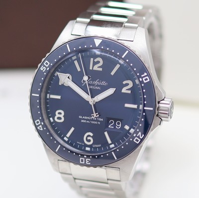 27169011a - GLASHÜTTE ORIGINAL gents wristwatch SeaQ Panoramadatum reference 1-36-13-02-81-70, self ...