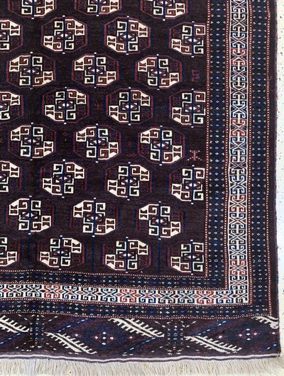 27169043a - Yomud fein alt, Turkmenistan, Anfang 20.Jhd, Wolle auf Wolle, ca. 235 x 157 cm, EHZ: 2 ...