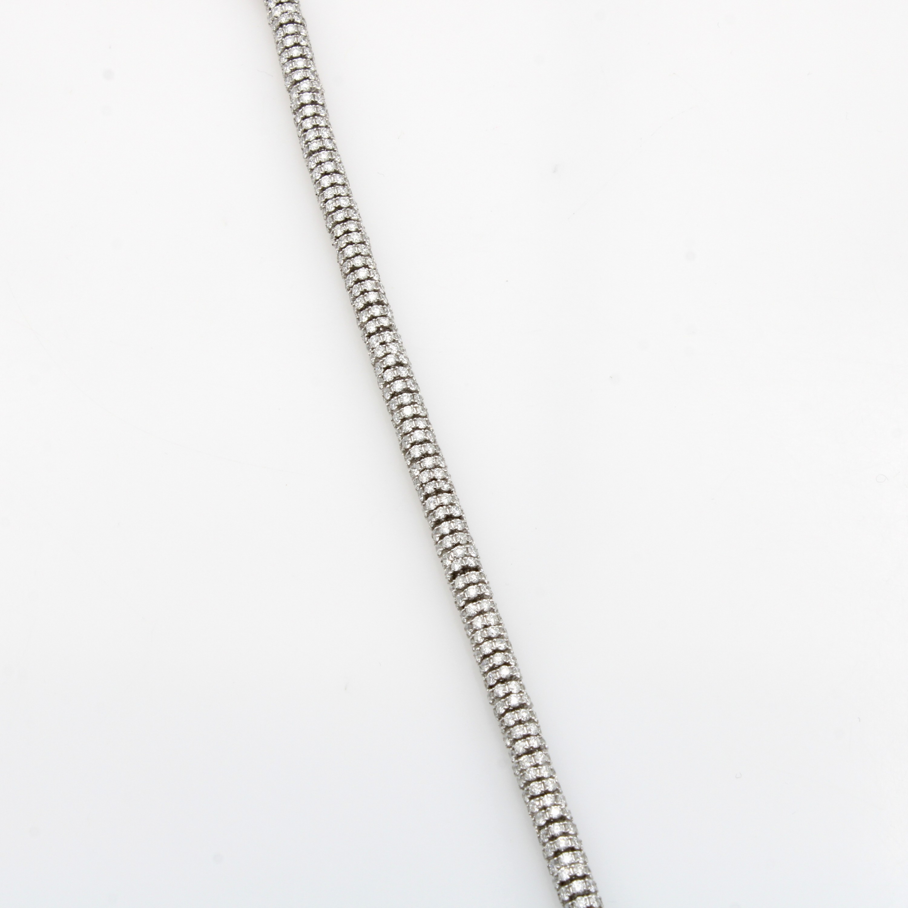 Image 27175251 - Brillantarmband, WG 750/000, angedeutetes Schlangenarmband, rundum bes. m. Brill. zus. ...