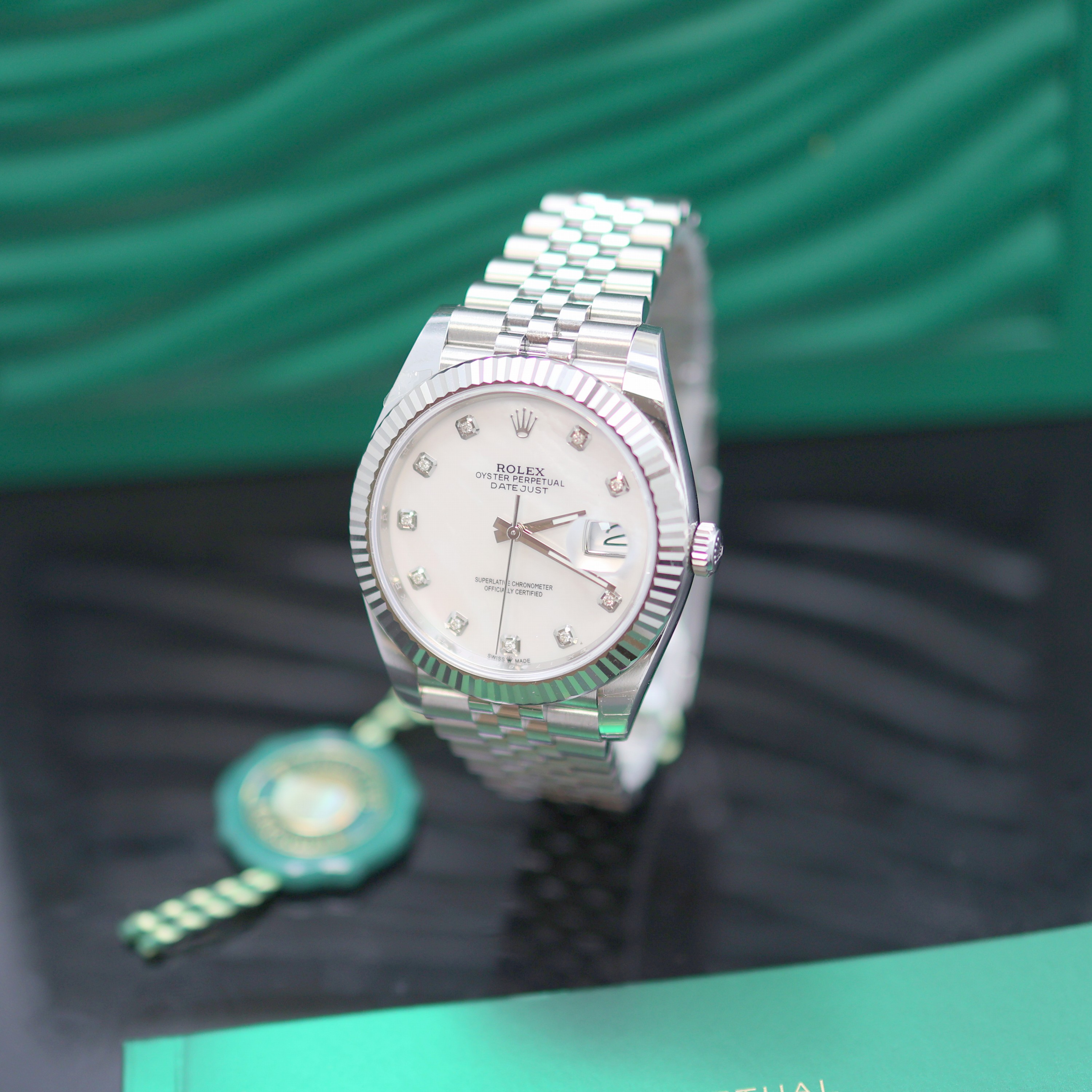 Image 27175789 - ROLEX Oyster Perpetual Datejust 41 gents wristwatch reference 126334, self winding, ...