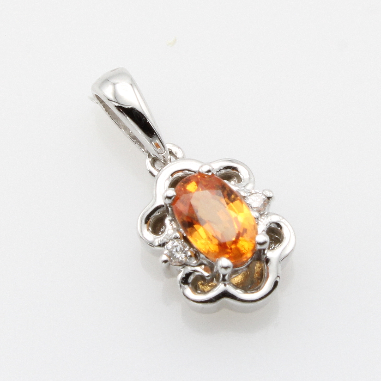 Image 27177755 - Anhänger mit Saphir und Brillanten, WG 750/ 000, orangef. Saphir ca. 0.39 ct, Brill. ...