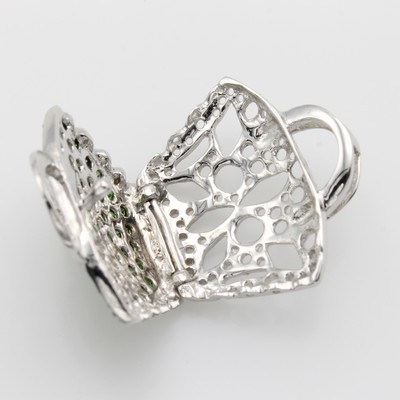 27177711a - Anhänger ´Tasche´ mit Tsavoriten und Brillant, WG 750/000, Tsavorite zus. ca. 0.62 ct, ...