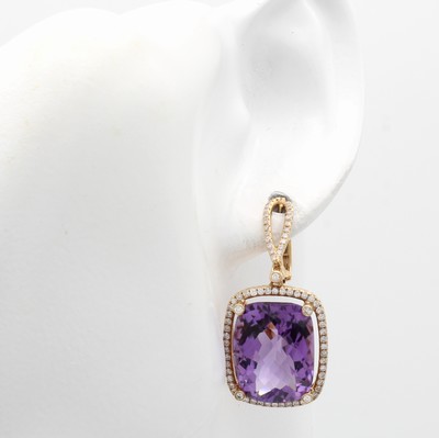 27177720a - Paar Ohrgehänge mit Amethysten und Brillanten, RG 750/000, Amethyste im ...