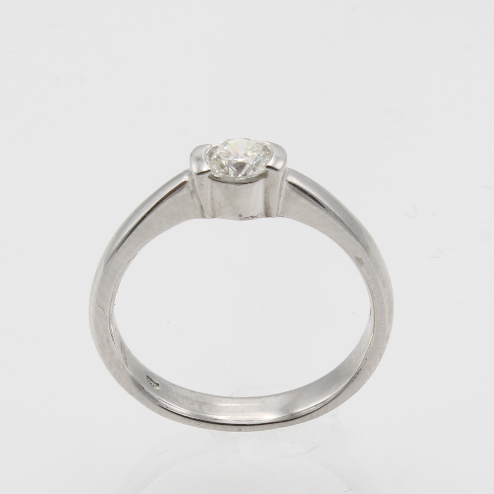 Image 27181001 - Ring mit Diamant, WG 585/000, Diam. ca. 0,34 ct Weiß/si, RW ca. 56 Schätzpreis: 2570, ...