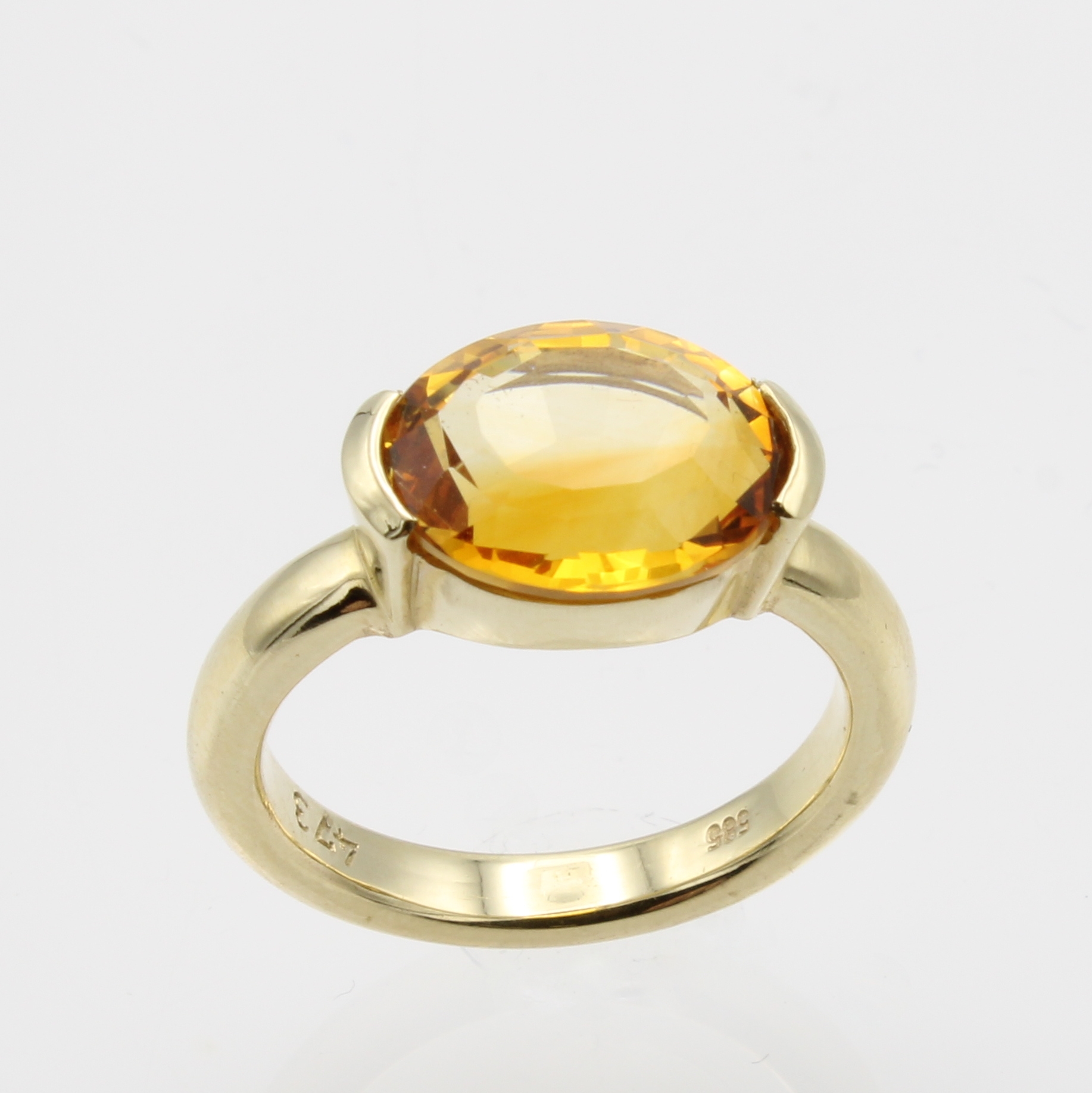 Image 27181006 - Ring mit Citrin, GG 585/000, fac., ovaler Citrin ca. 4.73 ct, RW ca. 56 Schätzpreis: ...