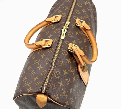 Image 27181226e - LOUIS VUITTON