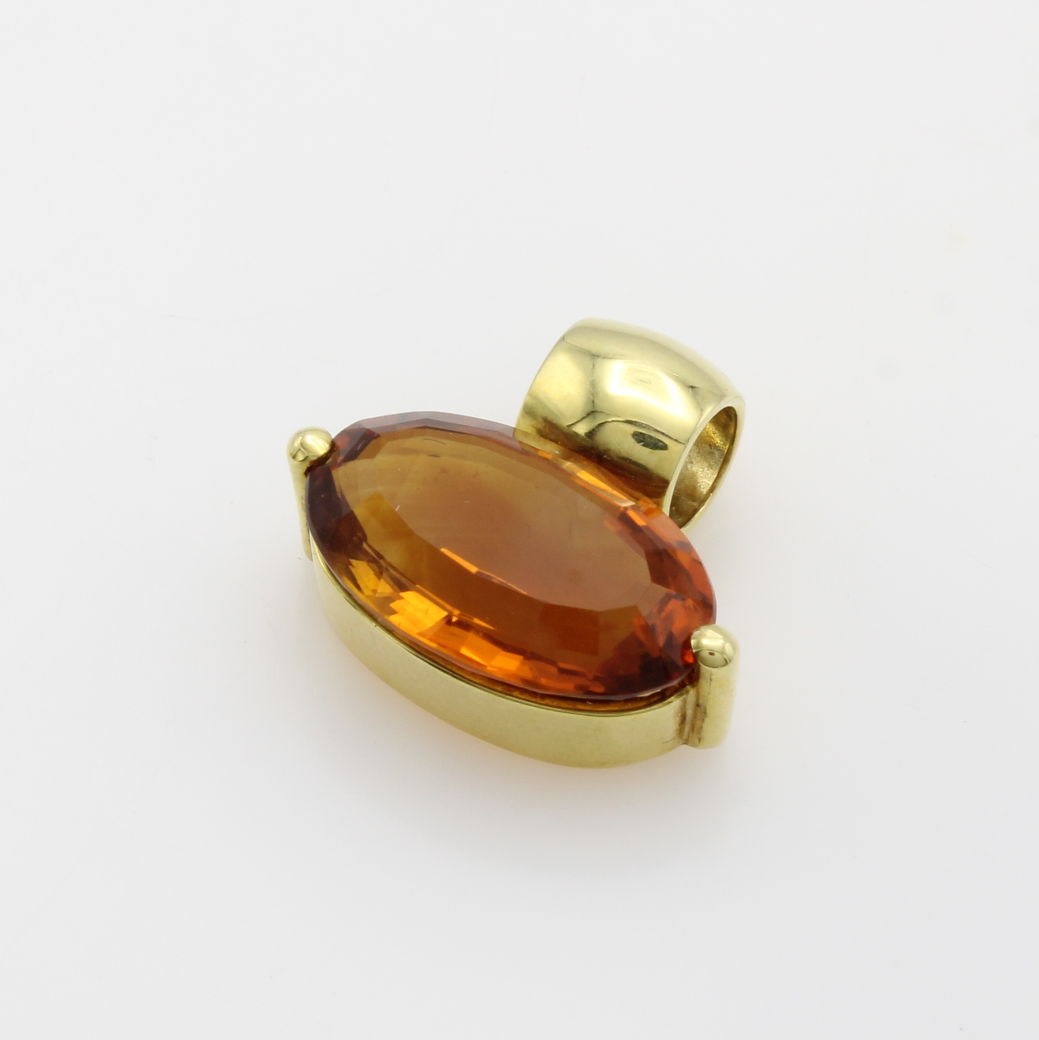 Image 27181537 - Anhänger mit Citrin, GG 585/000, ovaler Citrin ca. 8.6 ct Schätzpreis: 2360, - EUR
